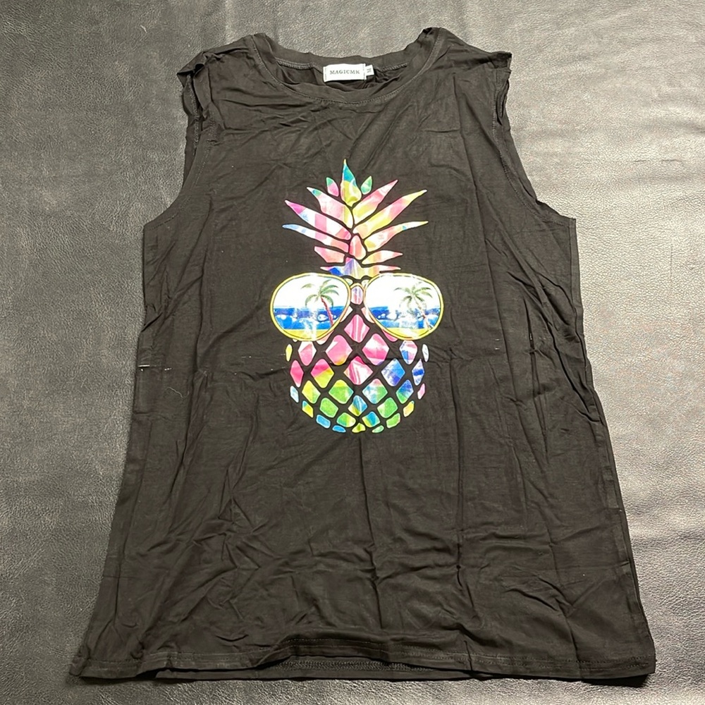 MAGICMK Tank Top - NWOT